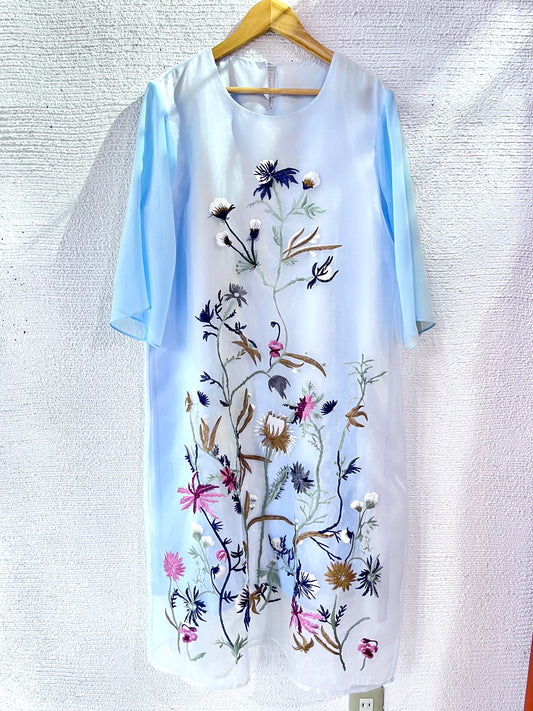 七分袖刺繍ワンピース〈ブルー〉